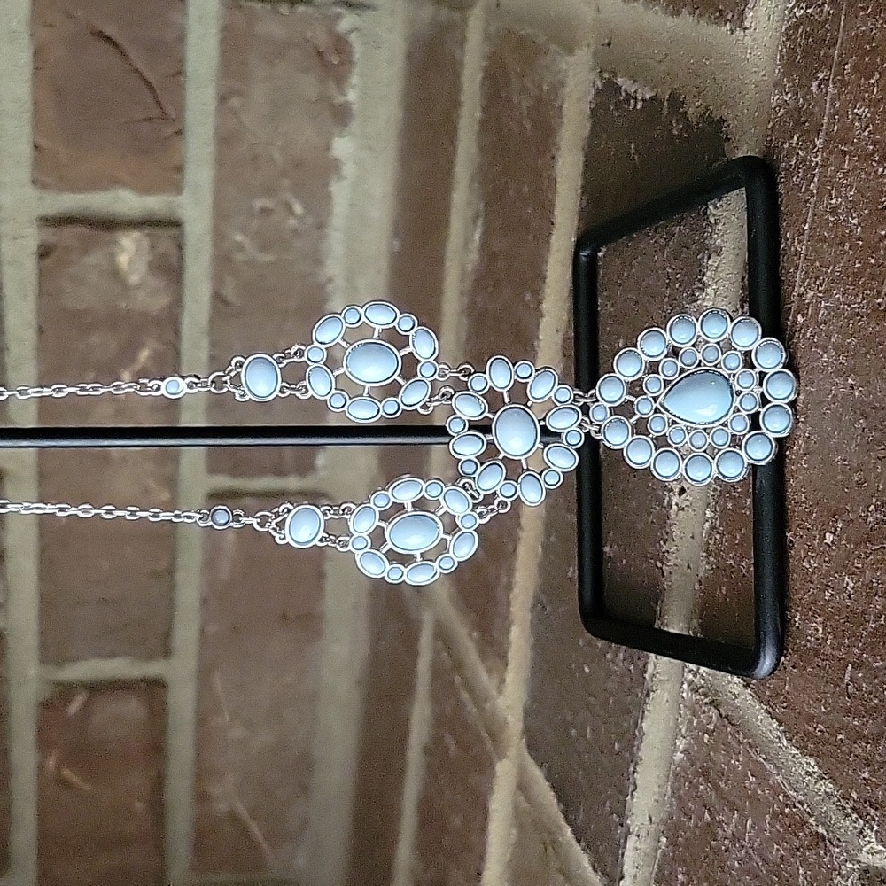 ‎Necklace